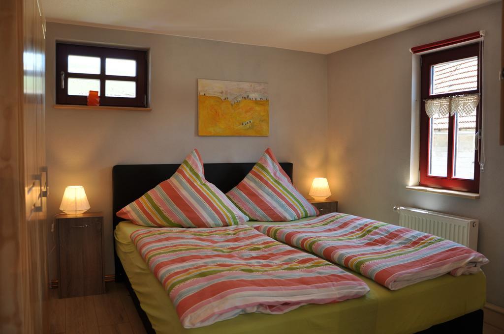 Appartement Café Landart im Thüringer Finistère à Plaue  Chambre photo