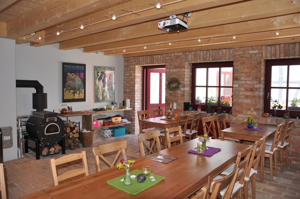 Appartement Café Landart im Thüringer Finistère à Plaue  Extérieur photo
