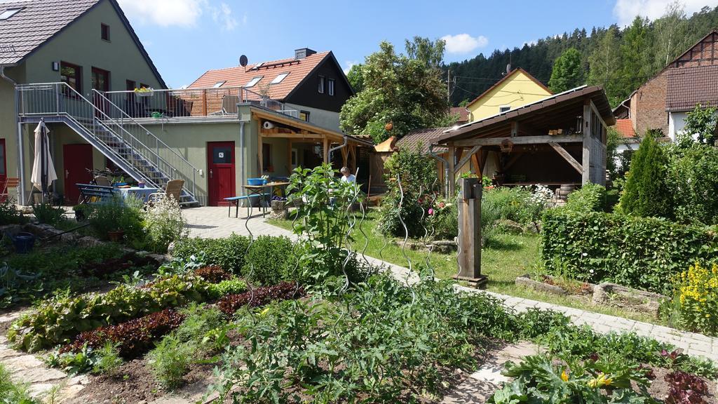 Appartement Café Landart im Thüringer Finistère à Plaue  Extérieur photo